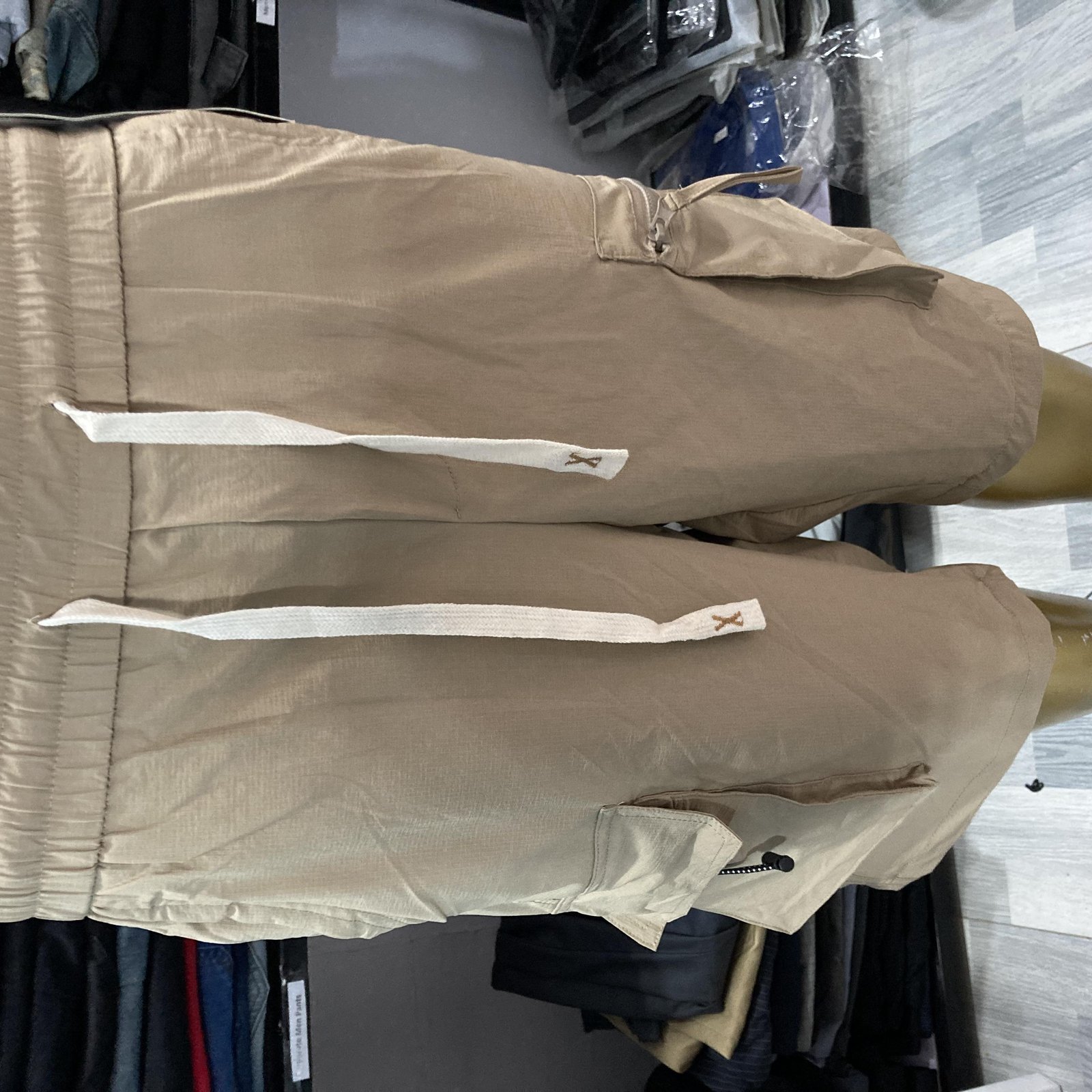 Short 0008