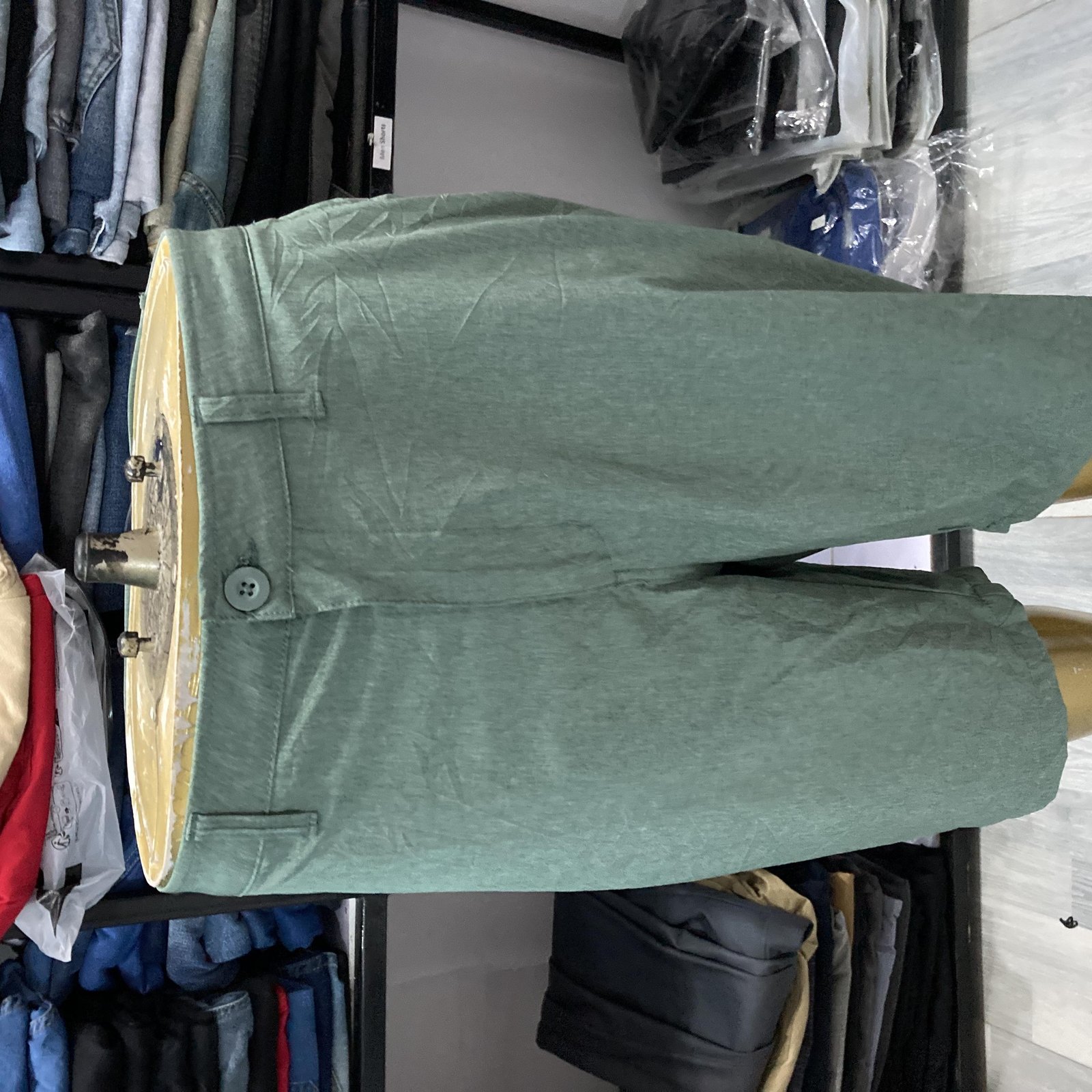 Short 0001